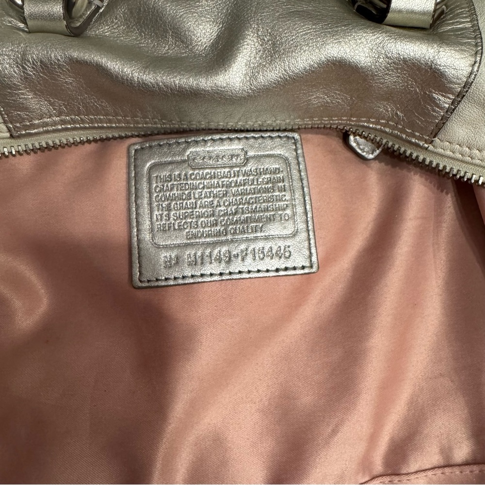 Coach Metallic Silver and Cream Satchel - excellent condition - Picture 6 of 16
